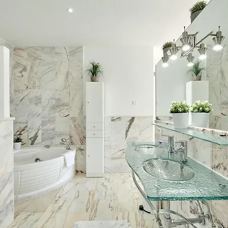 Appartement Lovely 6-bedrooms Cannes