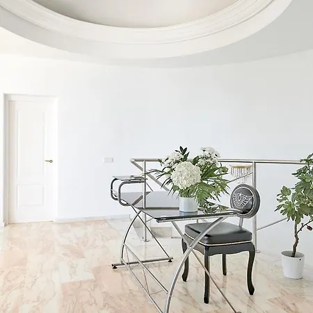Lovely 6-bedrooms Appartement Cannes