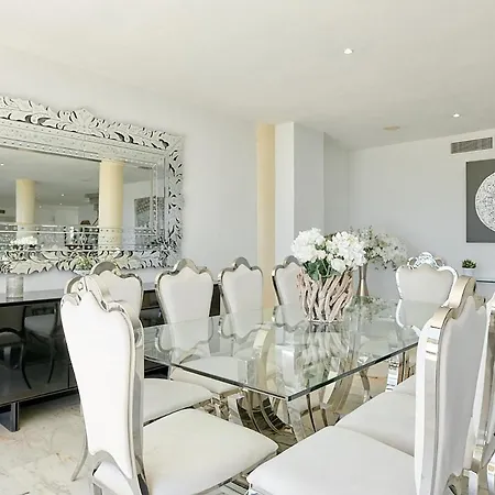 Lovely 6-bedrooms Appartement Cannes